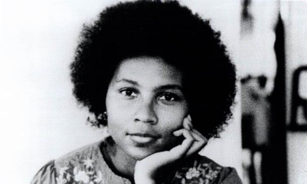 Feminist Yazar Bell Hooks 69 Yaşında Hayatını Kaybetti