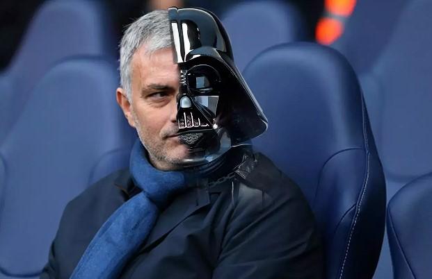 Jose Mourinho: Futbolun Karanlık Yüzü